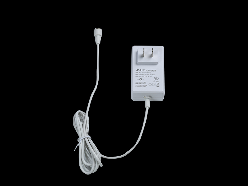 E05 48W CN plug power adapter - white